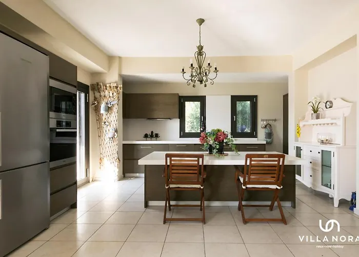 Nora Tatil Evi Paliouri